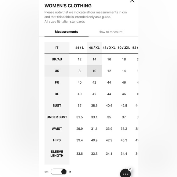 Versace
Greca Signature Knit Dress - Picture 14 of 14